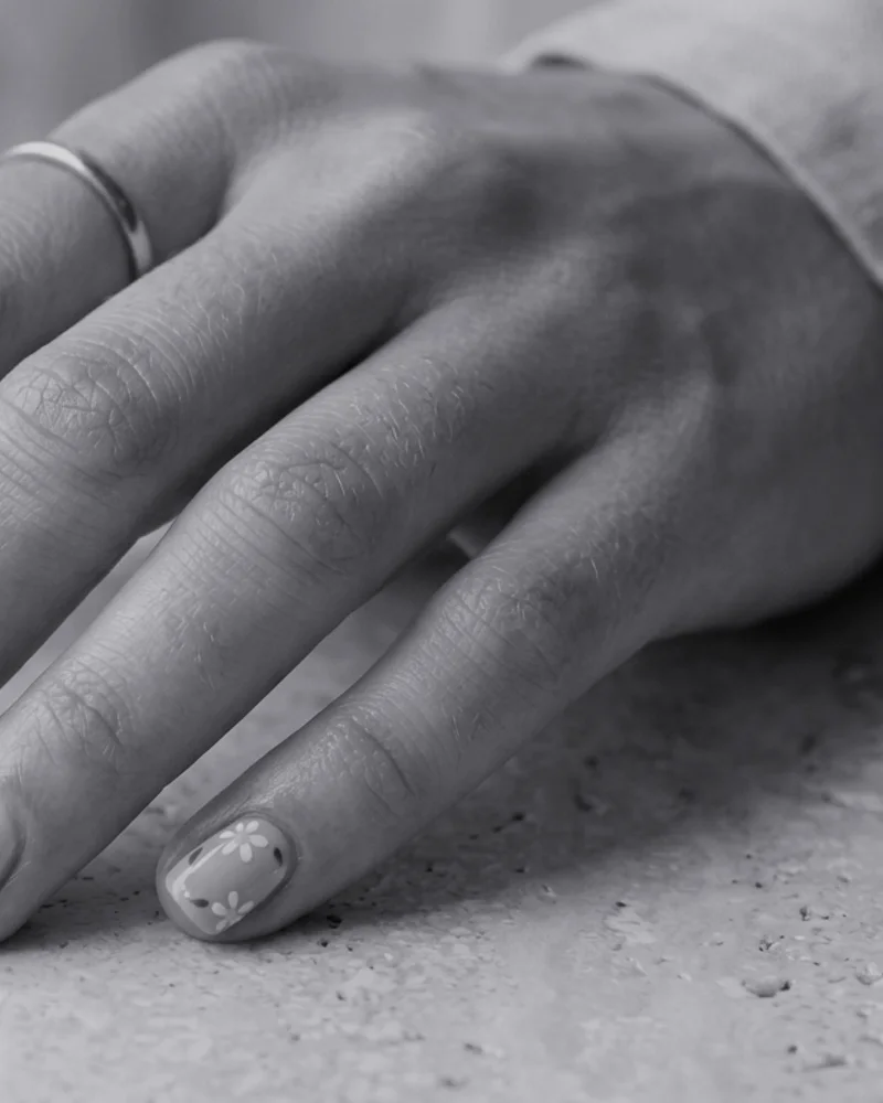 Black Nails Style 3: Double Micro French Tip