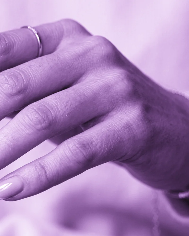 Purple Nails Style 11: Asymmetrical Curved Arch on coffin nails