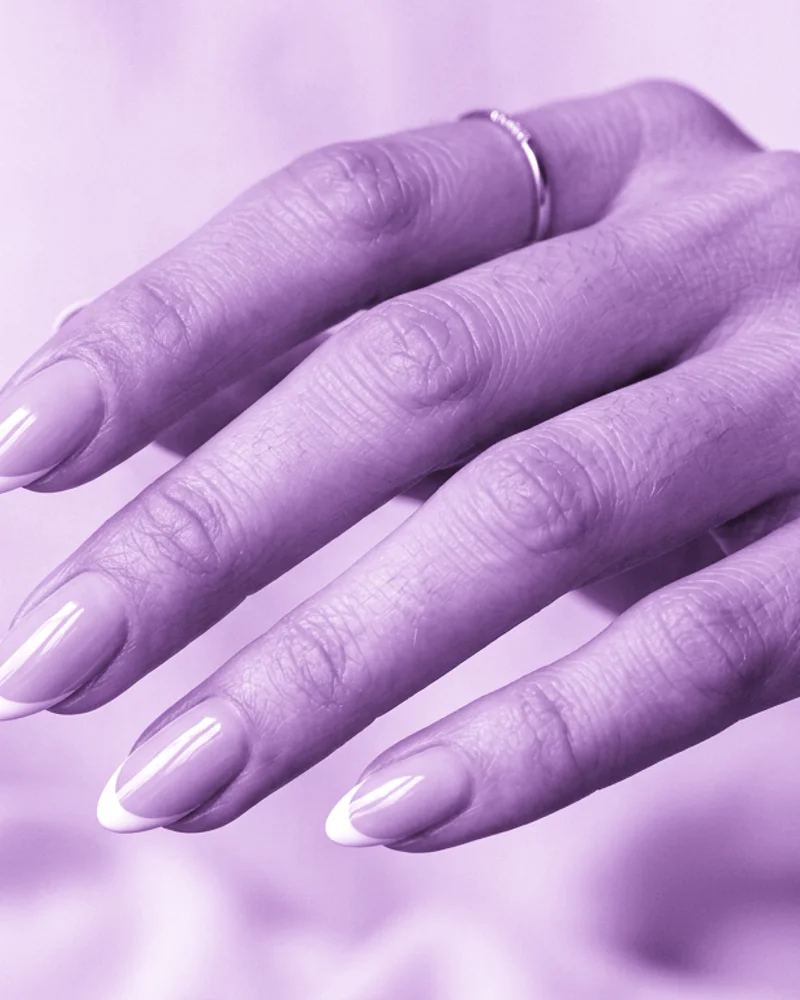 Purple Nails Style 8: High-Contrast Studio Edge on round nails